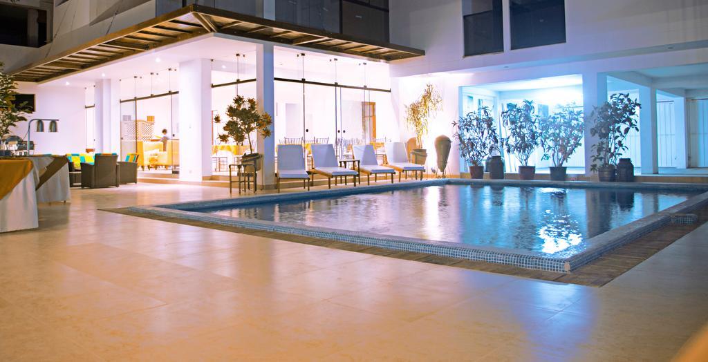 إِكا Mc Hotel المظهر الخارجي الصورة