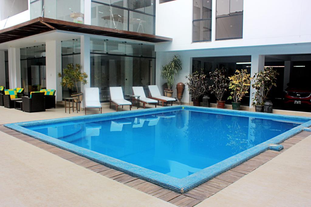 إِكا Mc Hotel المظهر الخارجي الصورة